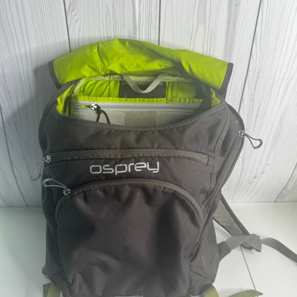Osprey Flap Jack Pack Backpack Bag Hiking Laptop School  Outdoors Gray Yellow main image 9